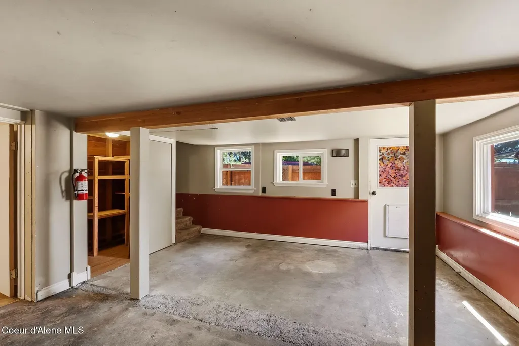 6558 Chinook Street Bonners Ferry ID 83805