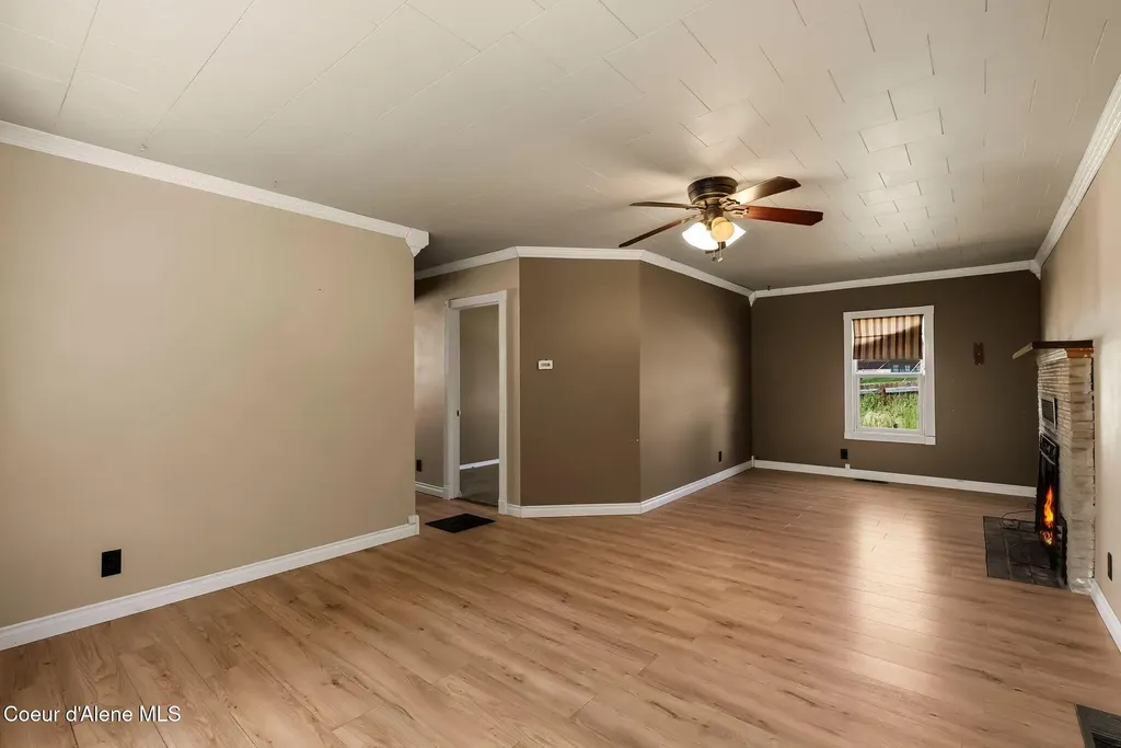 6558 Chinook Street Bonners Ferry ID 83805
