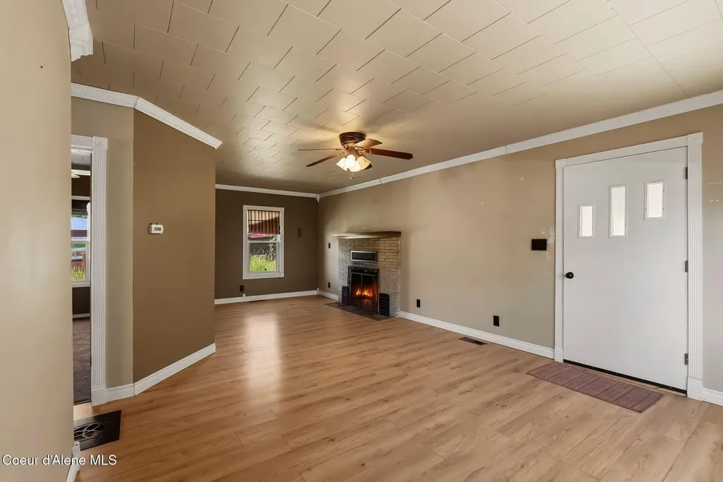 6558 Chinook Street Bonners Ferry ID 83805