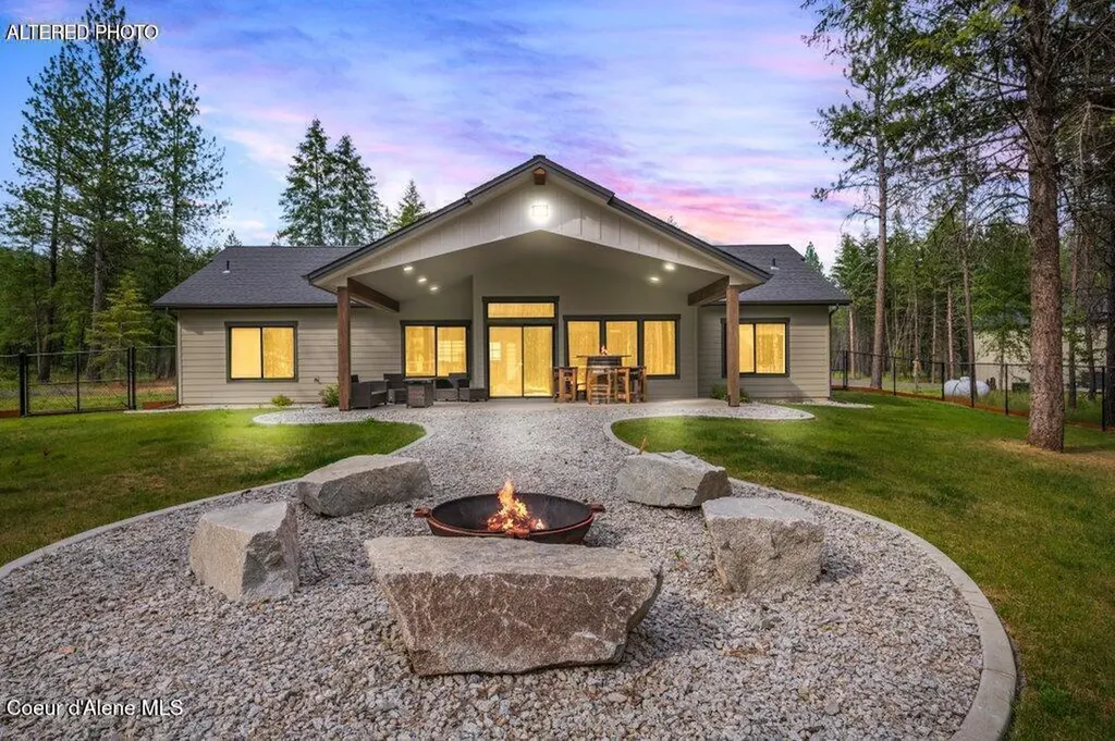 3284 Blanchard Cutoff Road Blanchard ID 83804