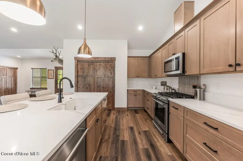 3284 Blanchard Cutoff Road Blanchard ID 83804