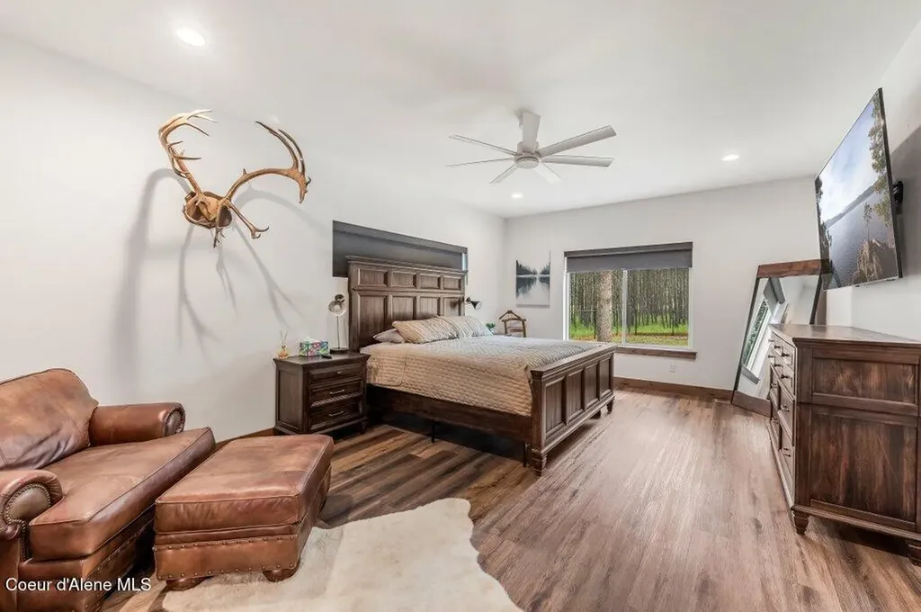 3284 Blanchard Cutoff Road Blanchard ID 83804