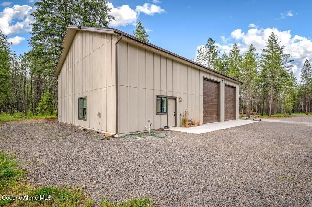 3284 Blanchard Cutoff Road Blanchard ID 83804
