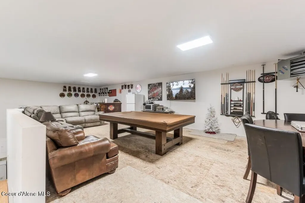 3284 Blanchard Cutoff Road Blanchard ID 83804