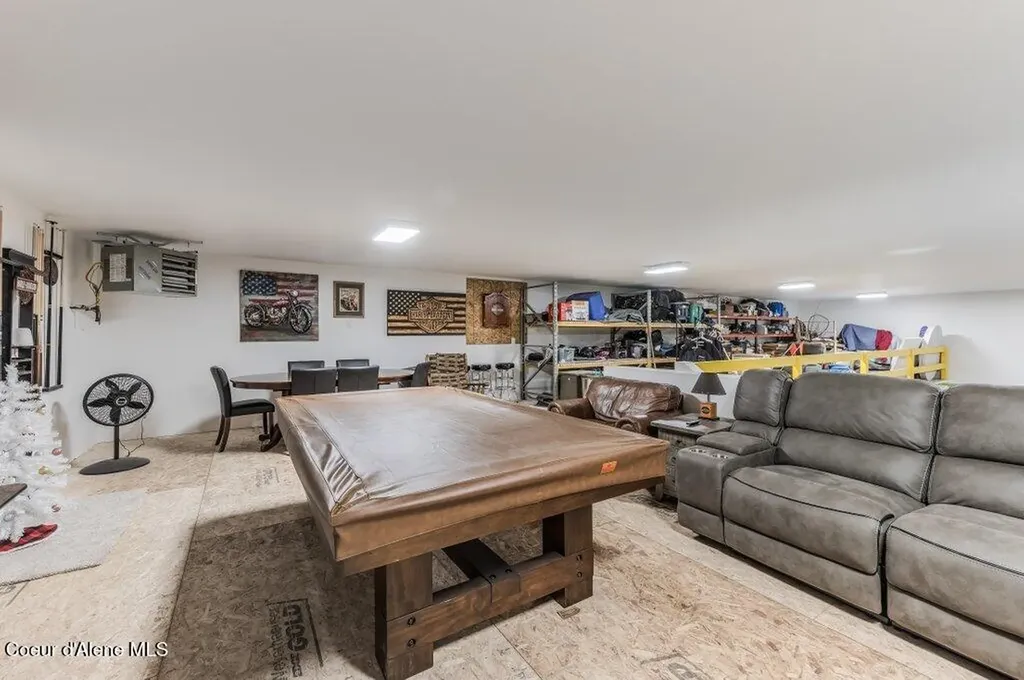 3284 Blanchard Cutoff Road Blanchard ID 83804