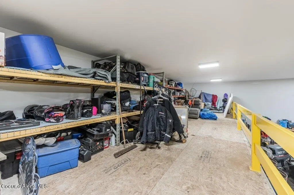3284 Blanchard Cutoff Road Blanchard ID 83804