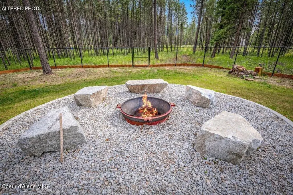 3284 Blanchard Cutoff Road Blanchard ID 83804