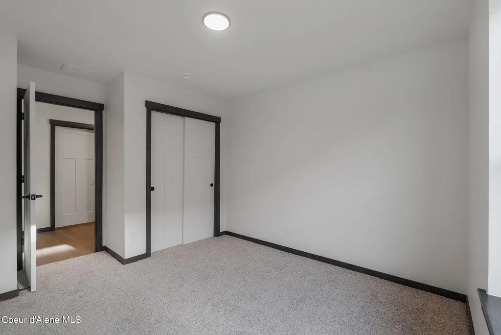 2238 Maverick Court Sandpoint ID 83864