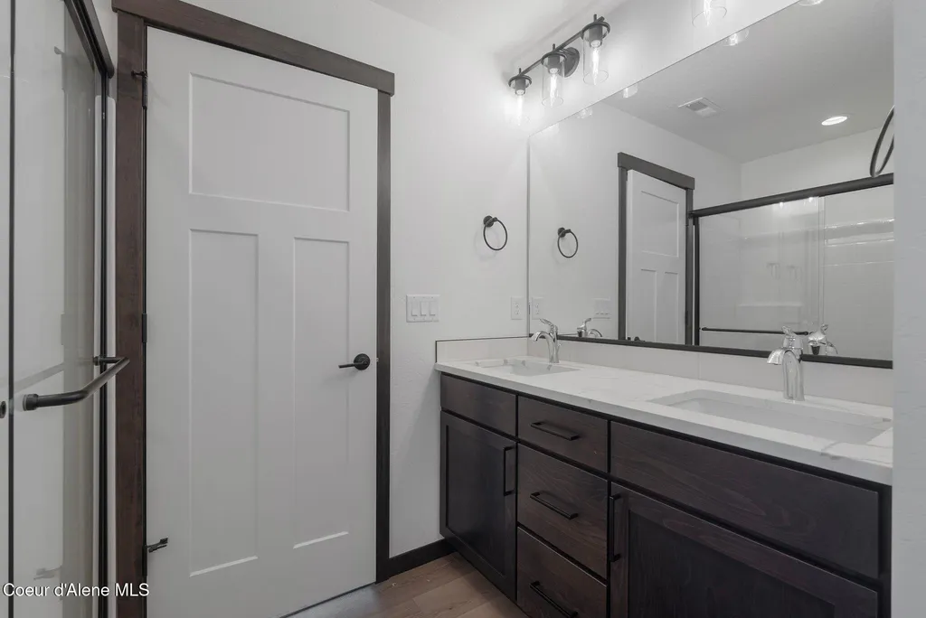 2238 Maverick Court Sandpoint ID 83864