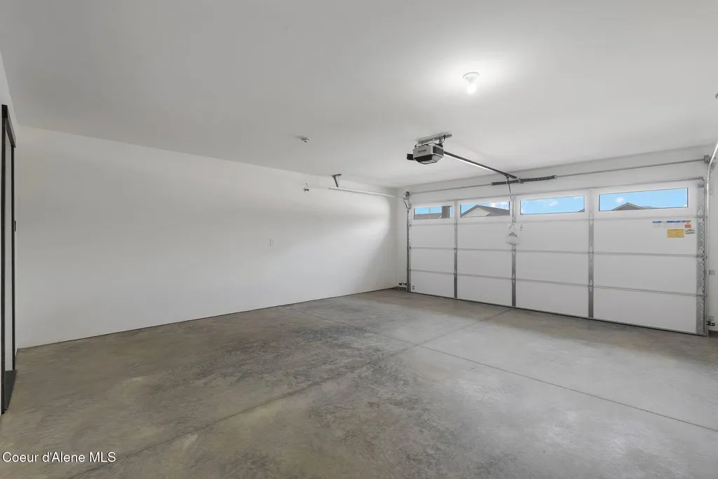 2238 Maverick Court Sandpoint ID 83864
