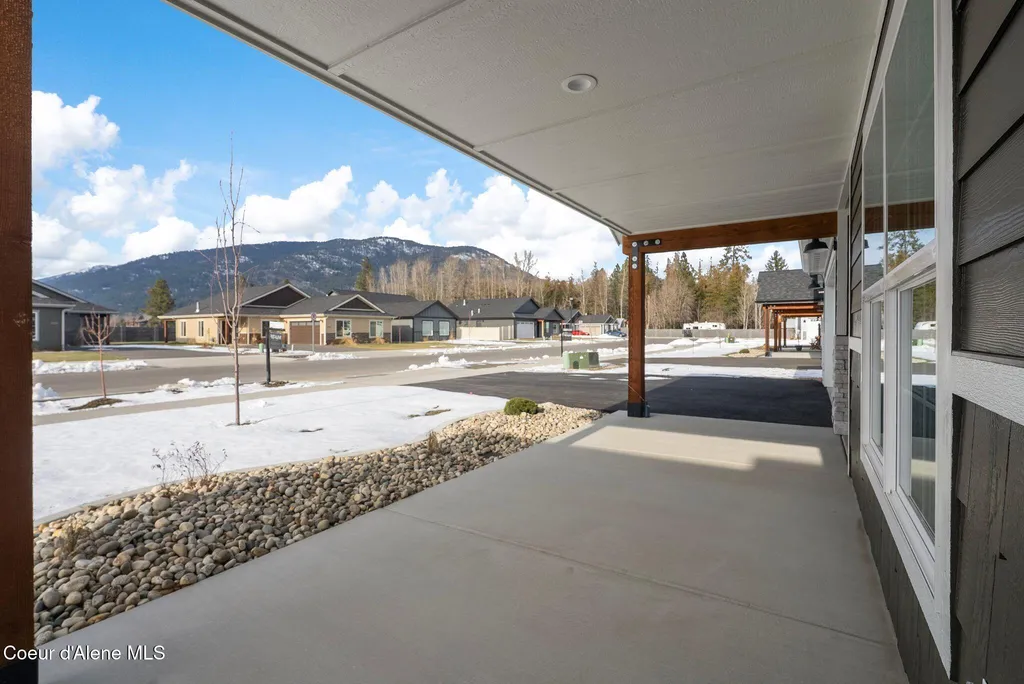 2238 Maverick Court Sandpoint ID 83864