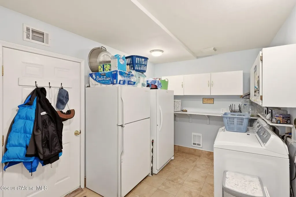 13823 E Crown Avenue Spokane Valley WA 99216