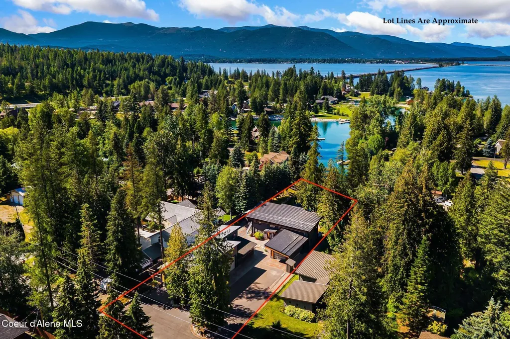 37 Birch Haven Drive Sagle ID 83860