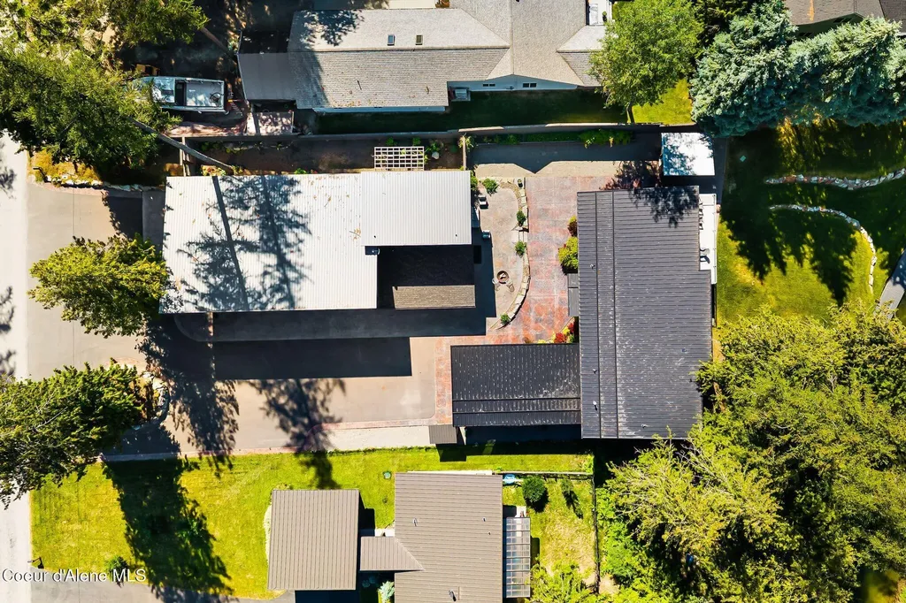 37 Birch Haven Drive Sagle ID 83860