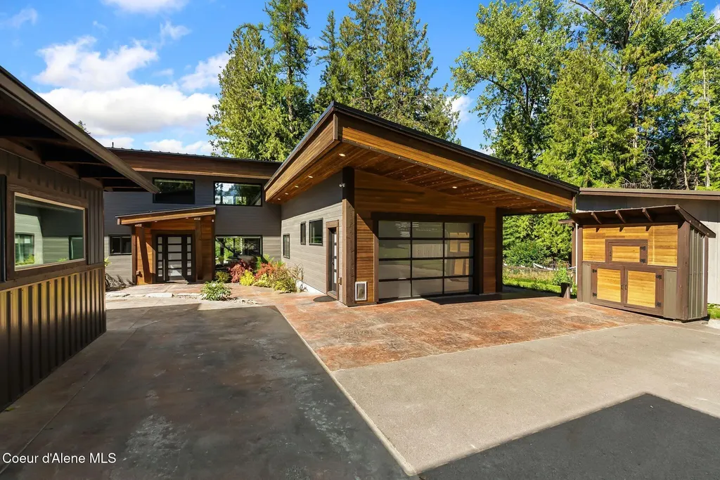 37 Birch Haven Drive Sagle ID 83860