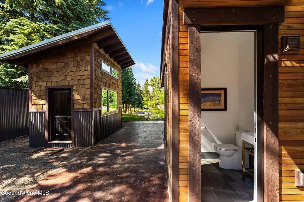37 Birch Haven Drive Sagle ID 83860