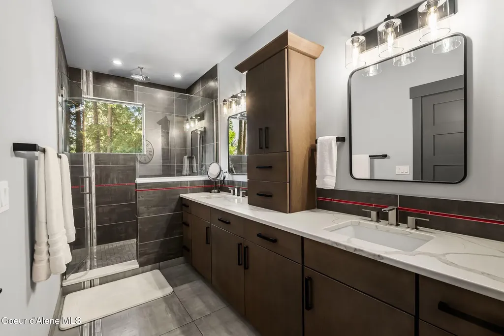 37 Birch Haven Drive Sagle ID 83860