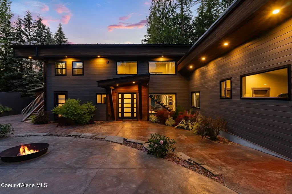 37 Birch Haven Drive Sagle ID 83860