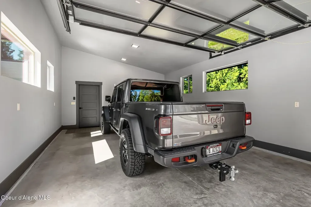 37 Birch Haven Drive Sagle ID 83860