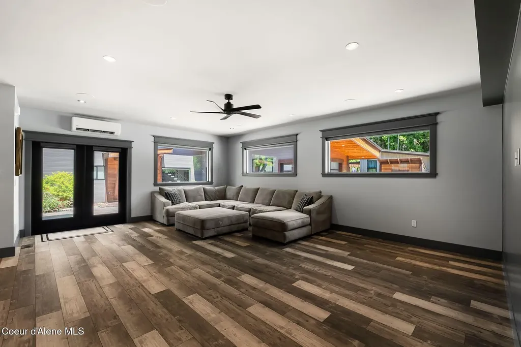 37 Birch Haven Drive Sagle ID 83860