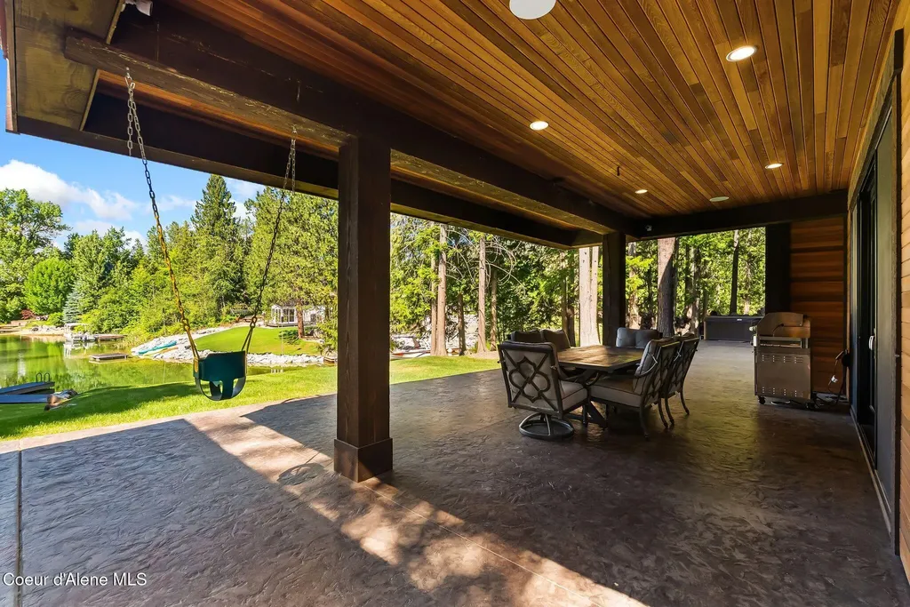 37 Birch Haven Drive Sagle ID 83860