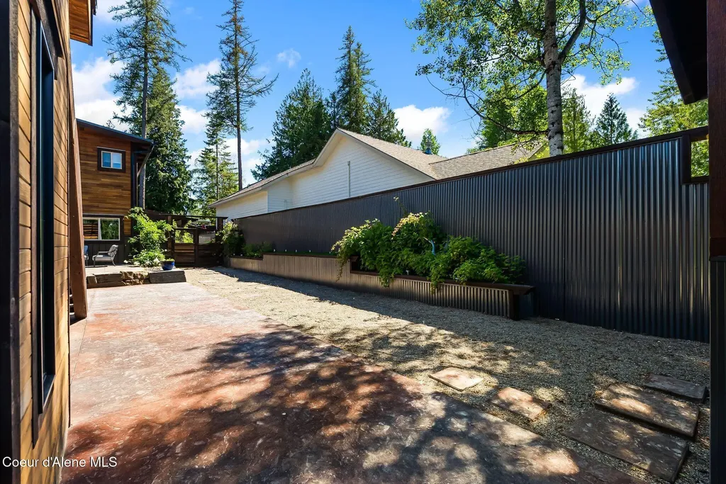 37 Birch Haven Drive Sagle ID 83860