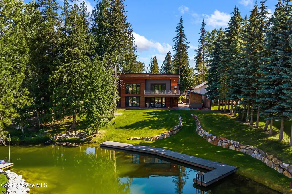 37 Birch Haven Drive Sagle ID 83860