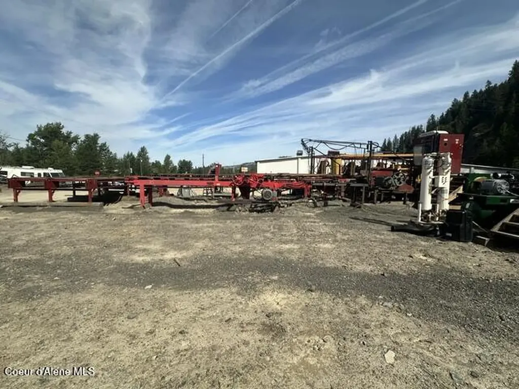 83895 S. State Highway 3 St. Maries ID 83861