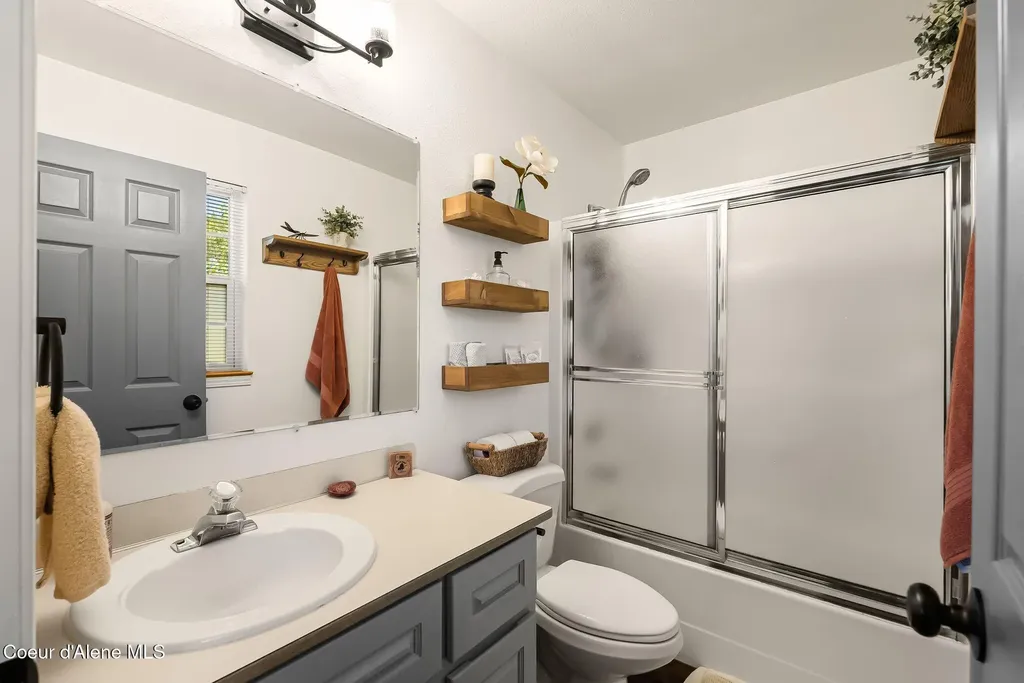 6872 Westview Drive Bonners Ferry ID 83805