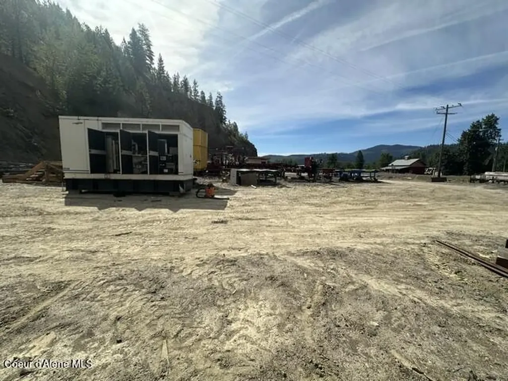 83895 S. State Highway 3 St. Maries ID 83861