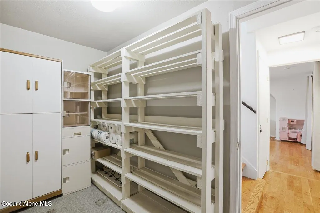 12331 N Avondale Loop Hayden ID 83835