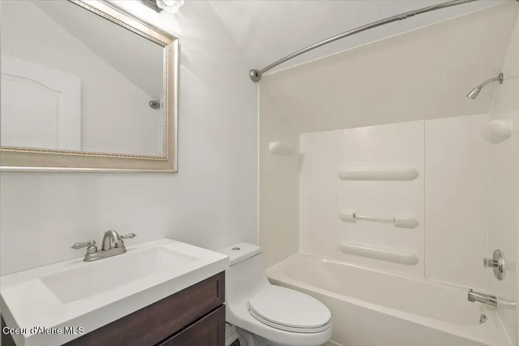 20535 N Pinehurst Street Rathdrum ID 83858
