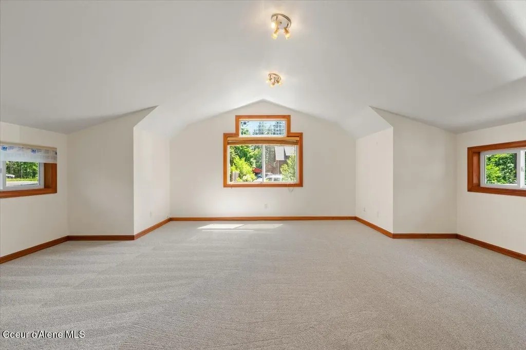 20535 N Pinehurst Street Rathdrum ID 83858