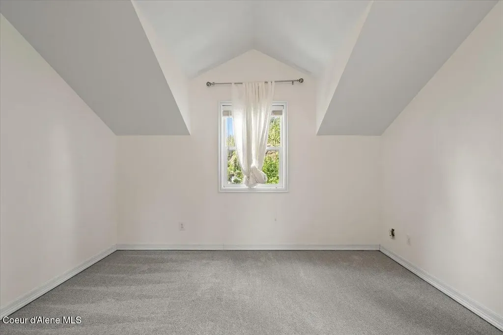 20535 N Pinehurst Street Rathdrum ID 83858