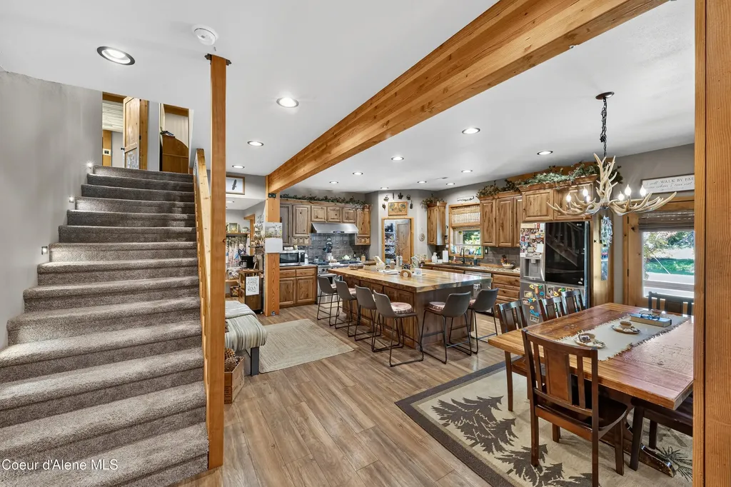 1124 Bugle Point Road St. Maries ID 83861
