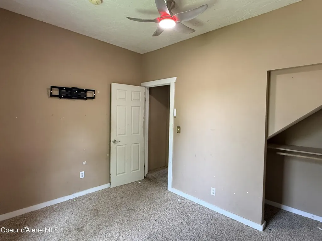 1127 W Jefferson Avenue St. Maries ID 83861