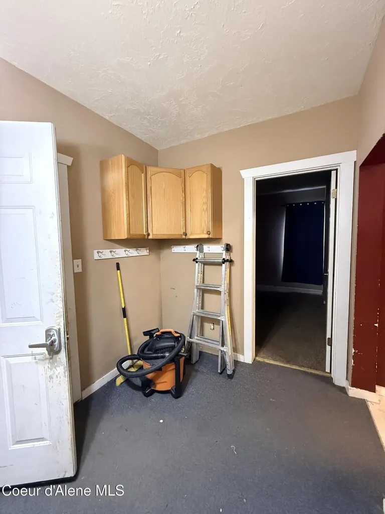 1127 W Jefferson Avenue St. Maries ID 83861