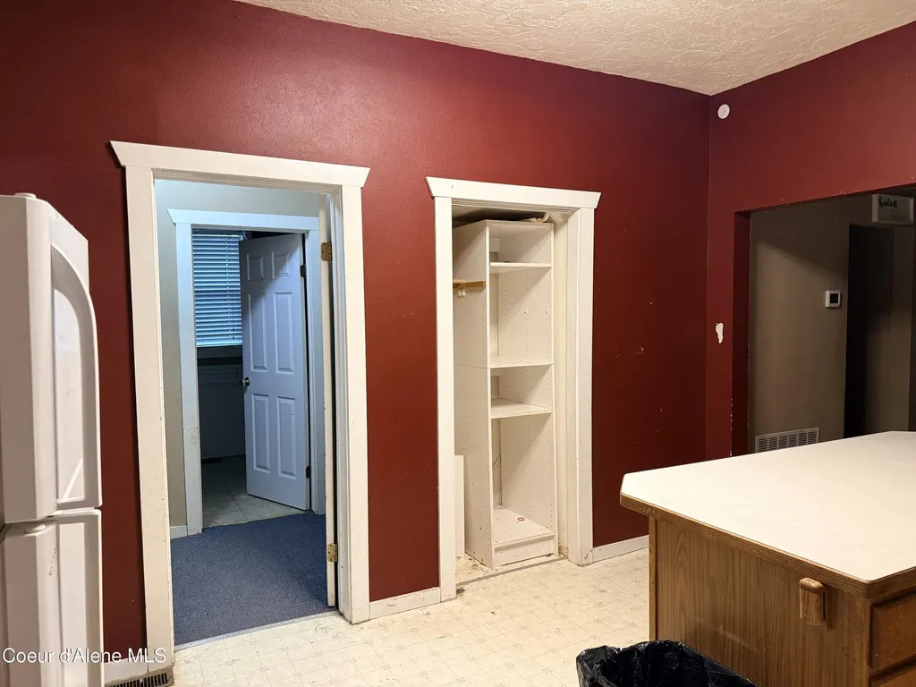 1127 W Jefferson Avenue St. Maries ID 83861