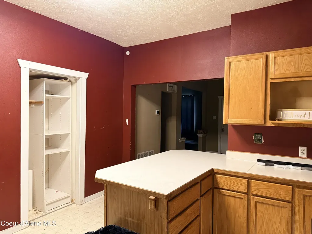1127 W Jefferson Avenue St. Maries ID 83861