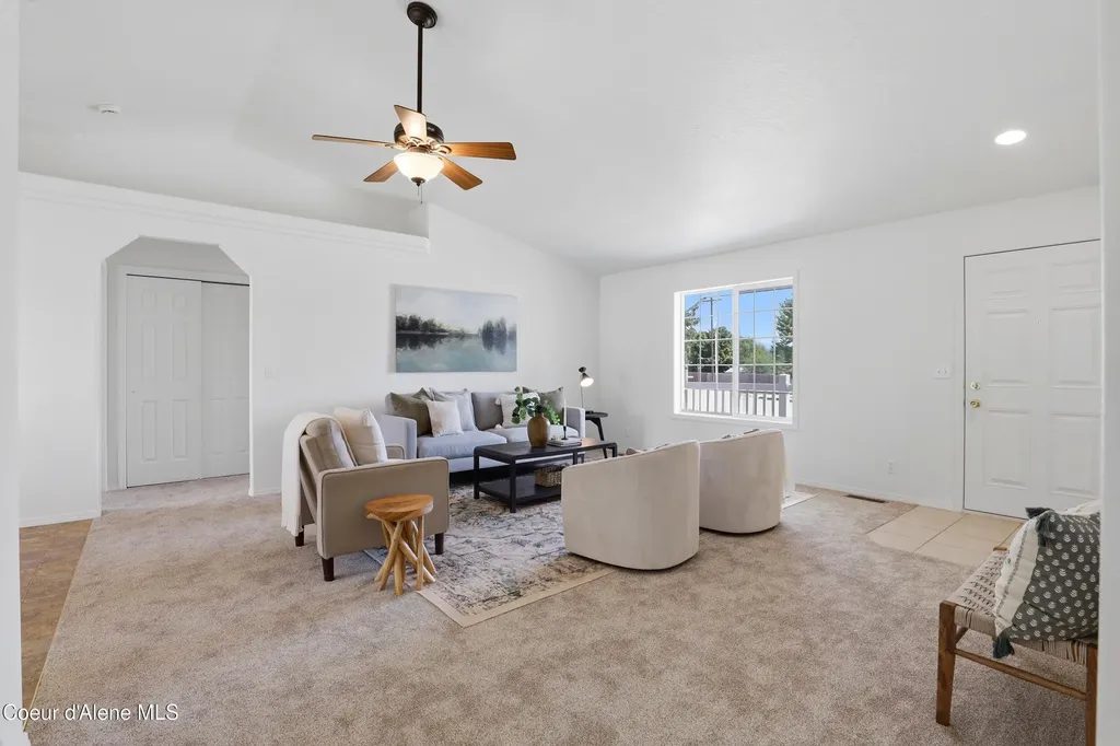 11926 N Stinson Drive Hayden ID 83835