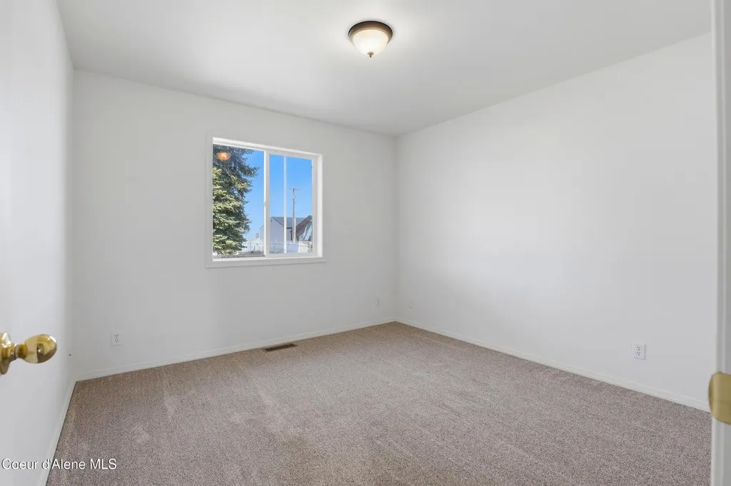 11926 N Stinson Drive Hayden ID 83835