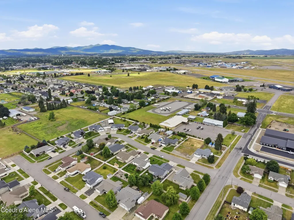 11926 N Stinson Drive Hayden ID 83835