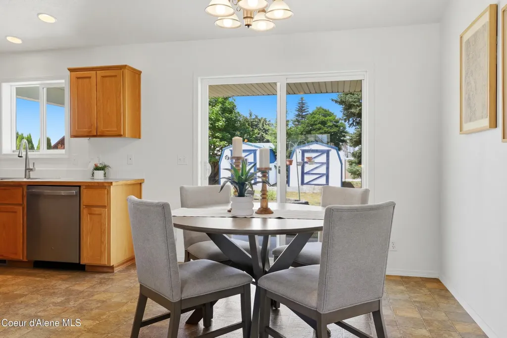 11926 N Stinson Drive Hayden ID 83835