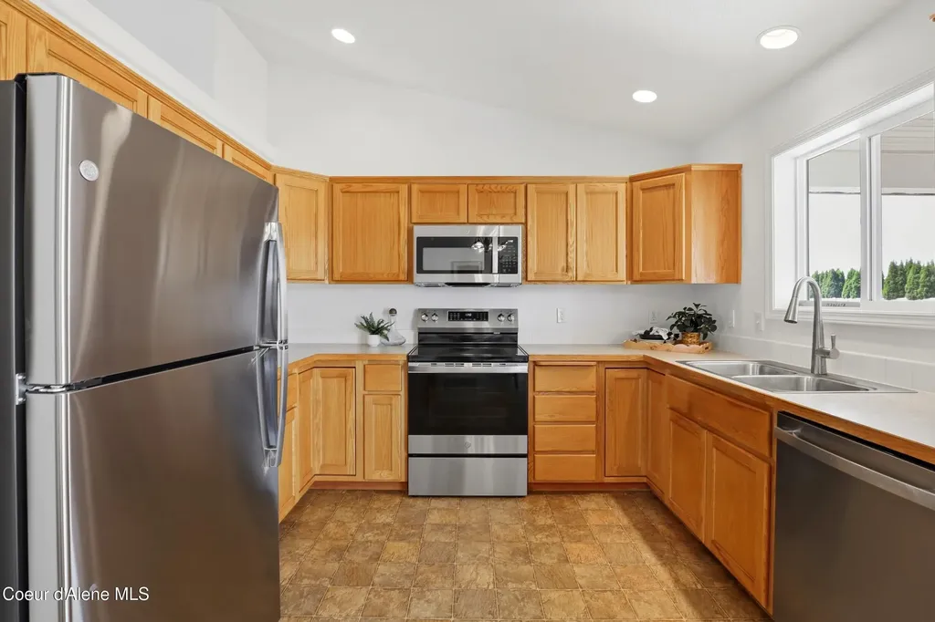 11926 N Stinson Drive Hayden ID 83835