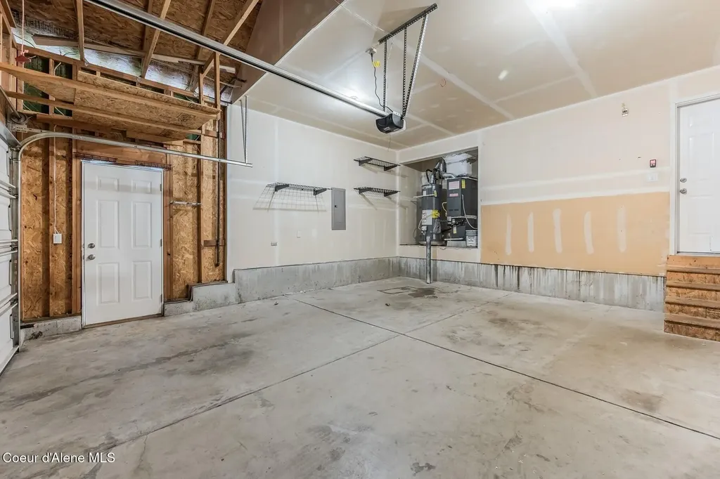 2633 N Partridge Lp Post Falls ID 83854