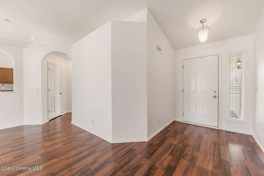 2633 N Partridge Lp Post Falls ID 83854