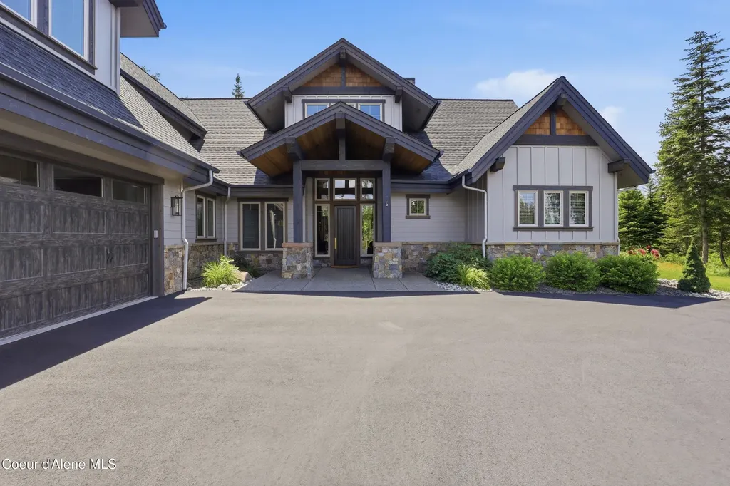 2117 E Amulet Circle Rathdrum ID 83858