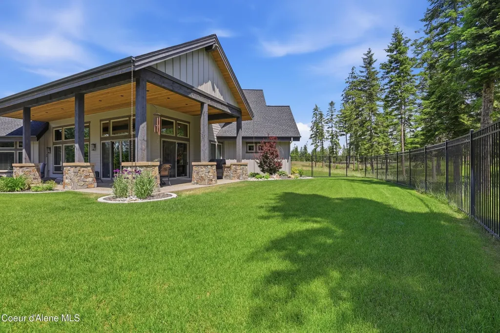 2117 E Amulet Circle Rathdrum ID 83858