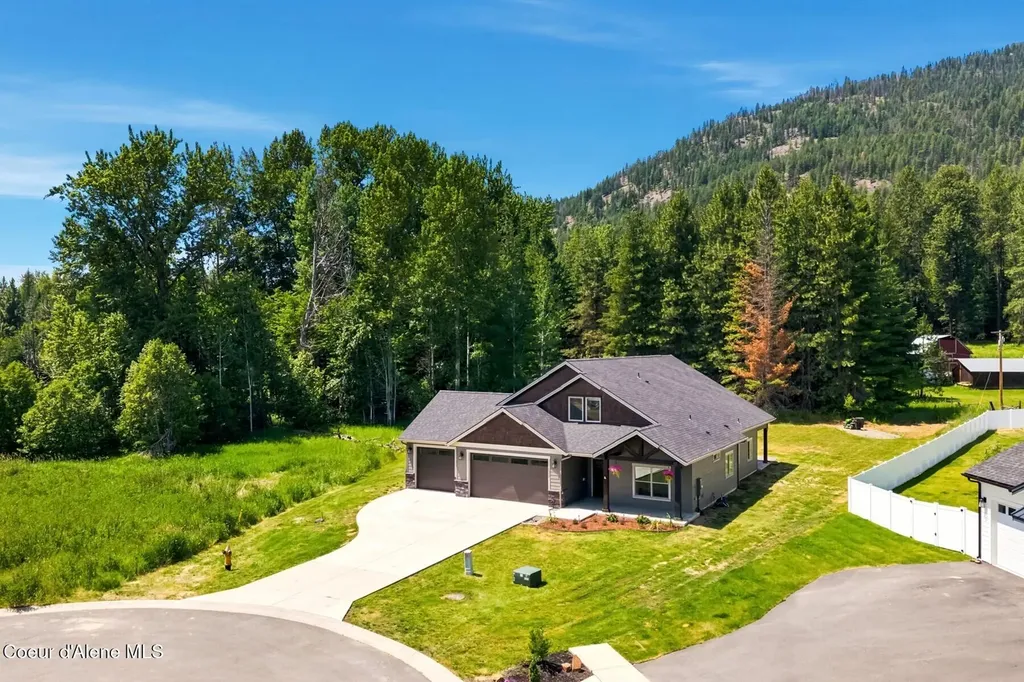 1317 Prominence Court Sandpoint ID 83864