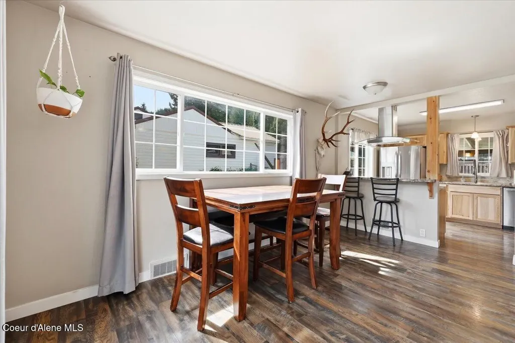1109 E Larch Avenue Osburn ID 83849